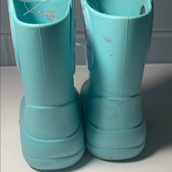 Kids Aqua Rain Boots - Picture 3 of 6
